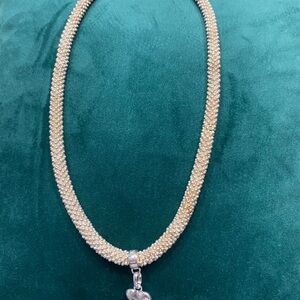 Elegant Silver Heart Pendant Necklace London links